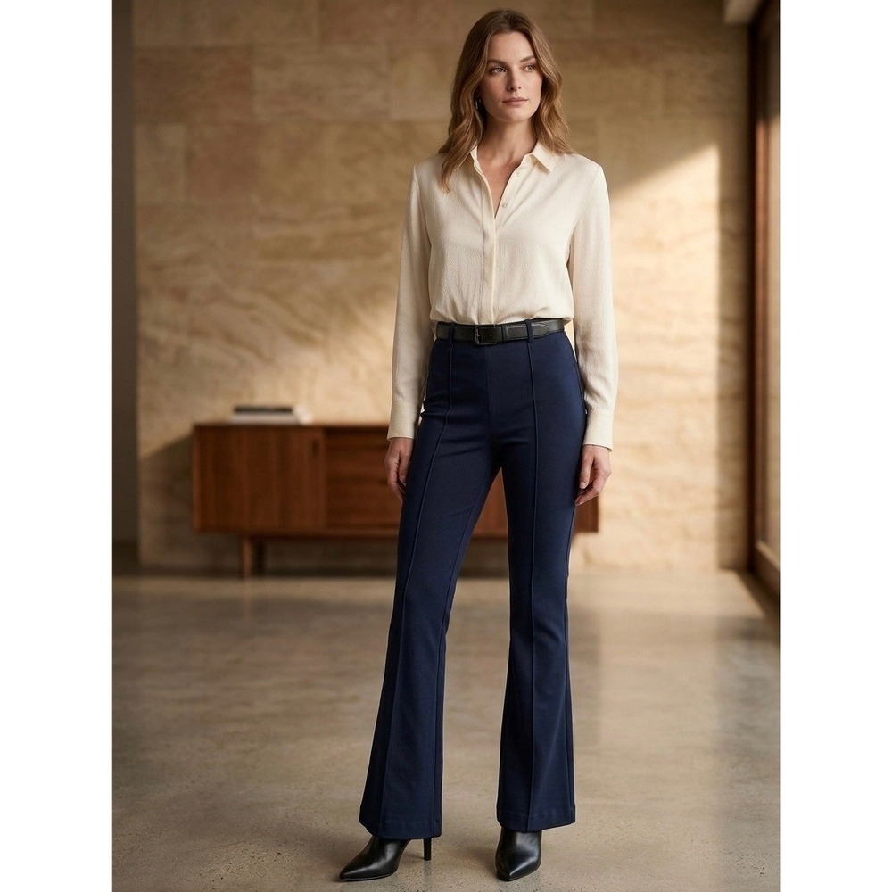 Banana Republic Navy Blue Pintuck Flare Ponte Pants High Rise Stretch Small